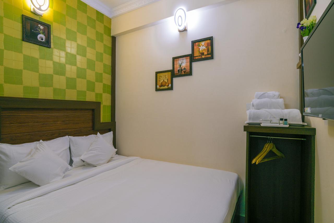 Blue Bell Cochin Airport Hotel Nedumbassery Exterior photo